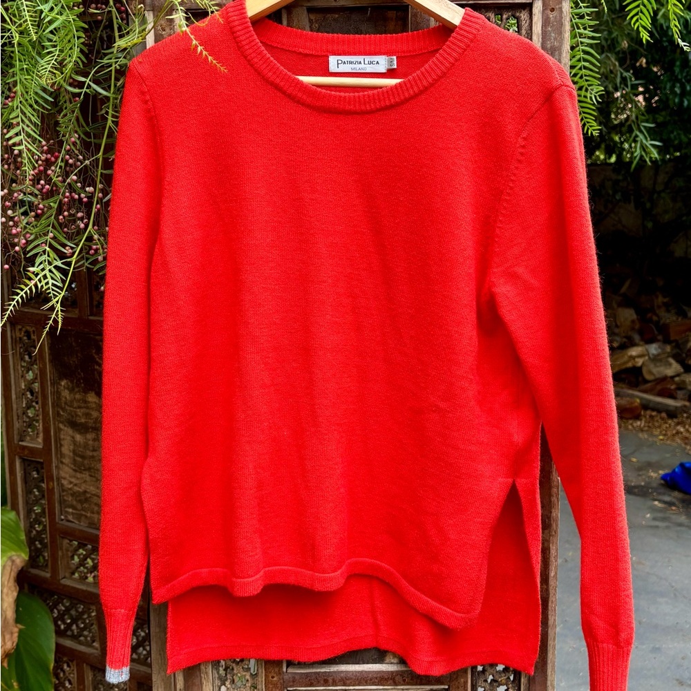 Patrizia Luca Vibrant Orange-Red Crew Neck Sweater